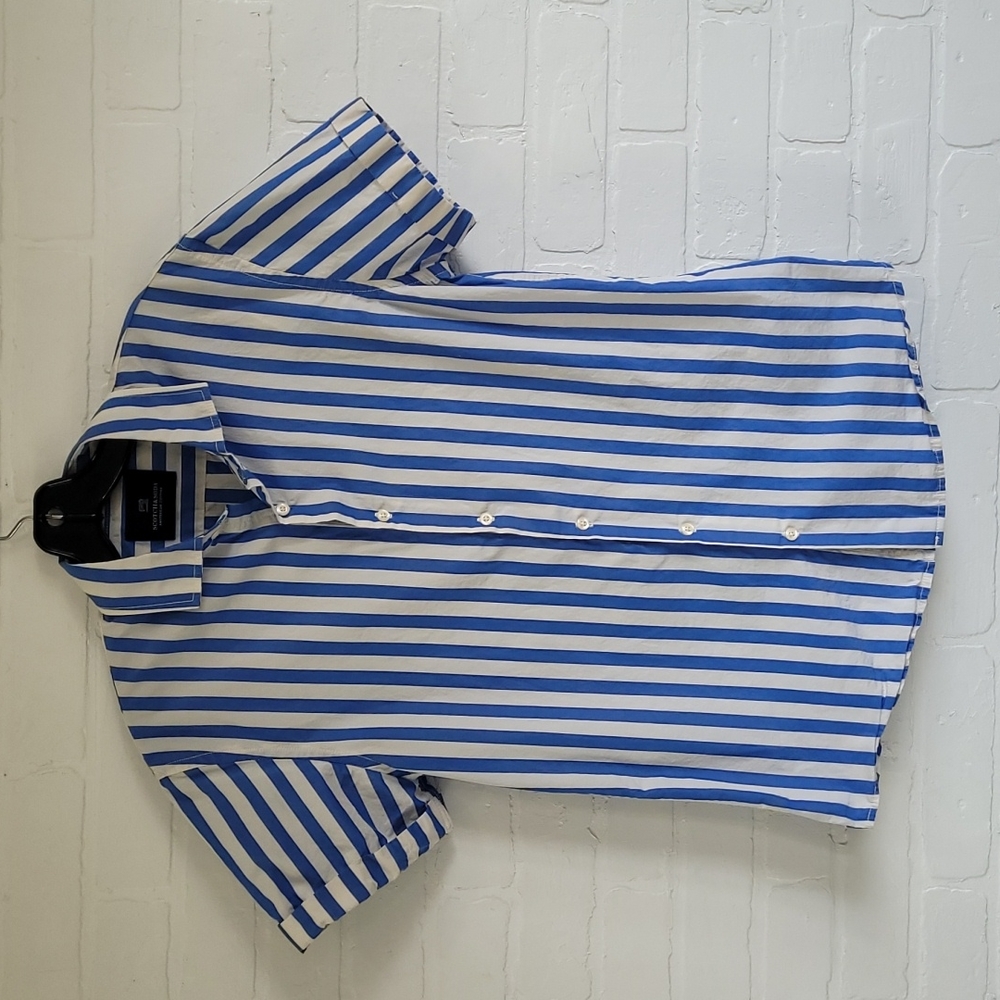 🎁$5 or free with bundle🎁 Scotch and Soda striped button down